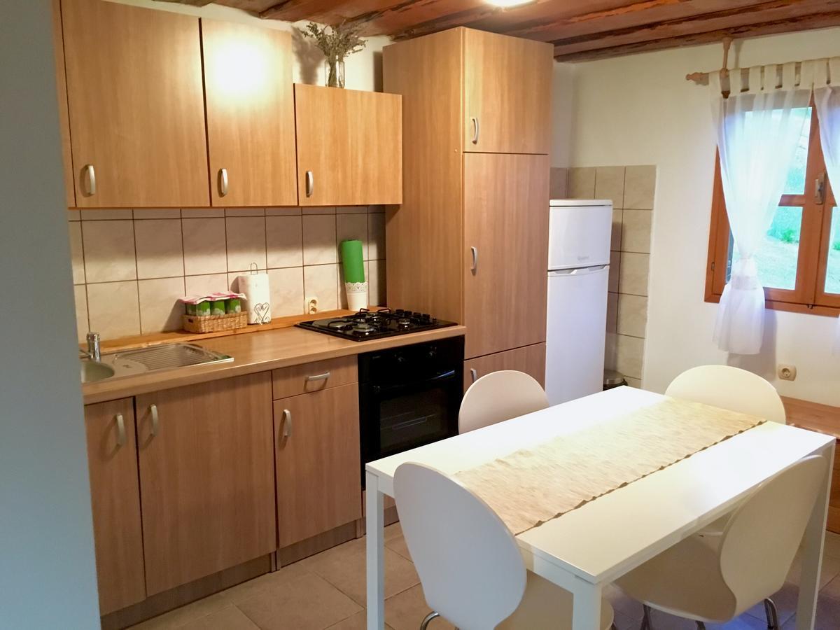Chalet River Apartamento Veljun Exterior foto